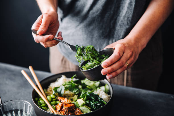 How to Lose Weight Sustainably in 2025